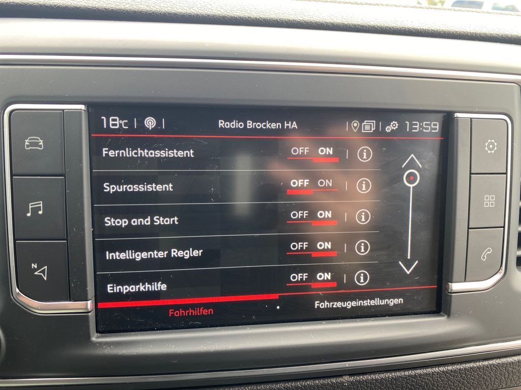 Fahrzeugabbildung Citroën Jumpy 1.5 BlueHDi 120 M *3 Sitze*Navi*Kamera*