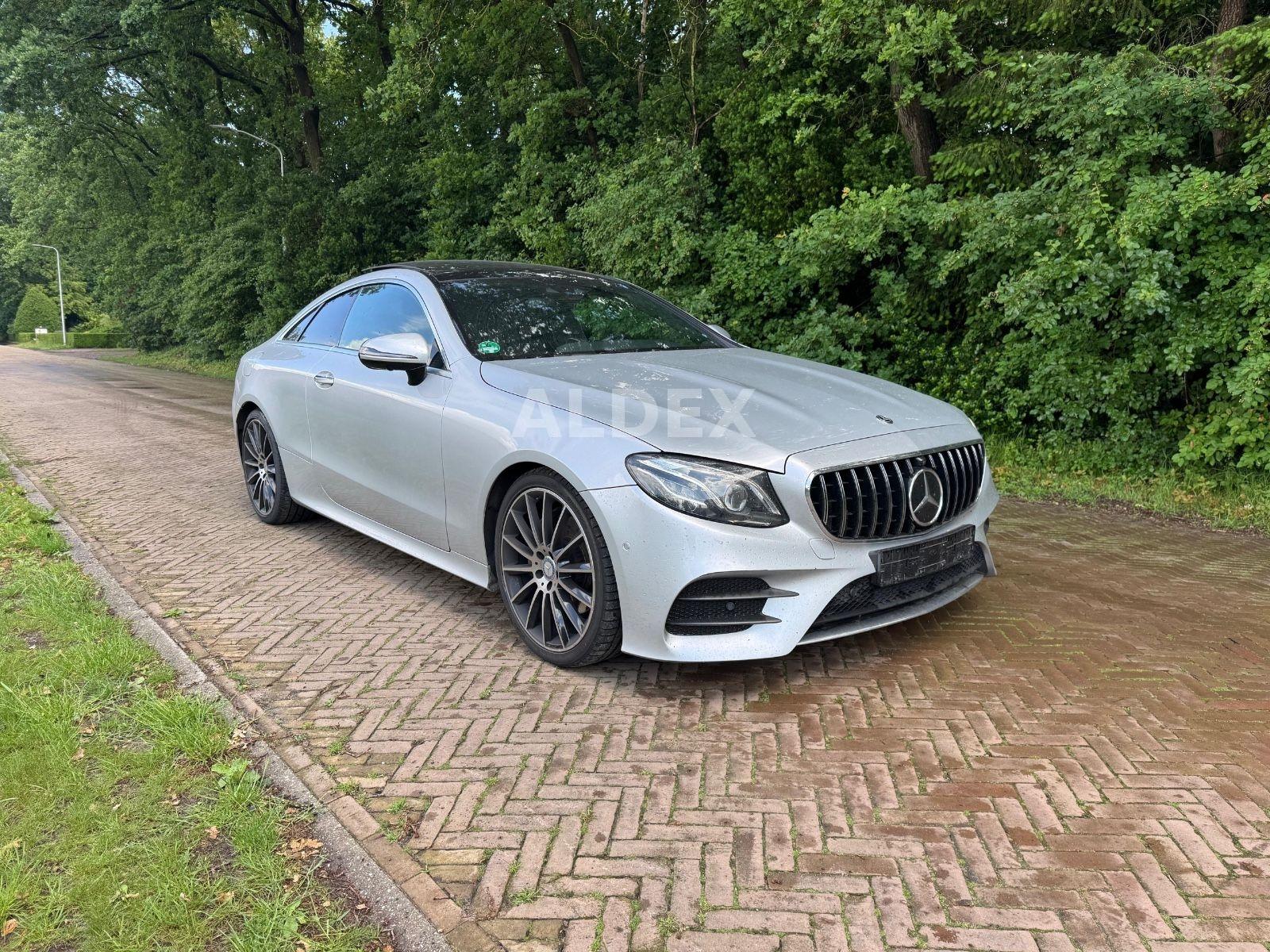 Mercedes-Benz E 200 Coupe AMG°WIDESCREEN°PANO°MEMORY°BURM°KEY°