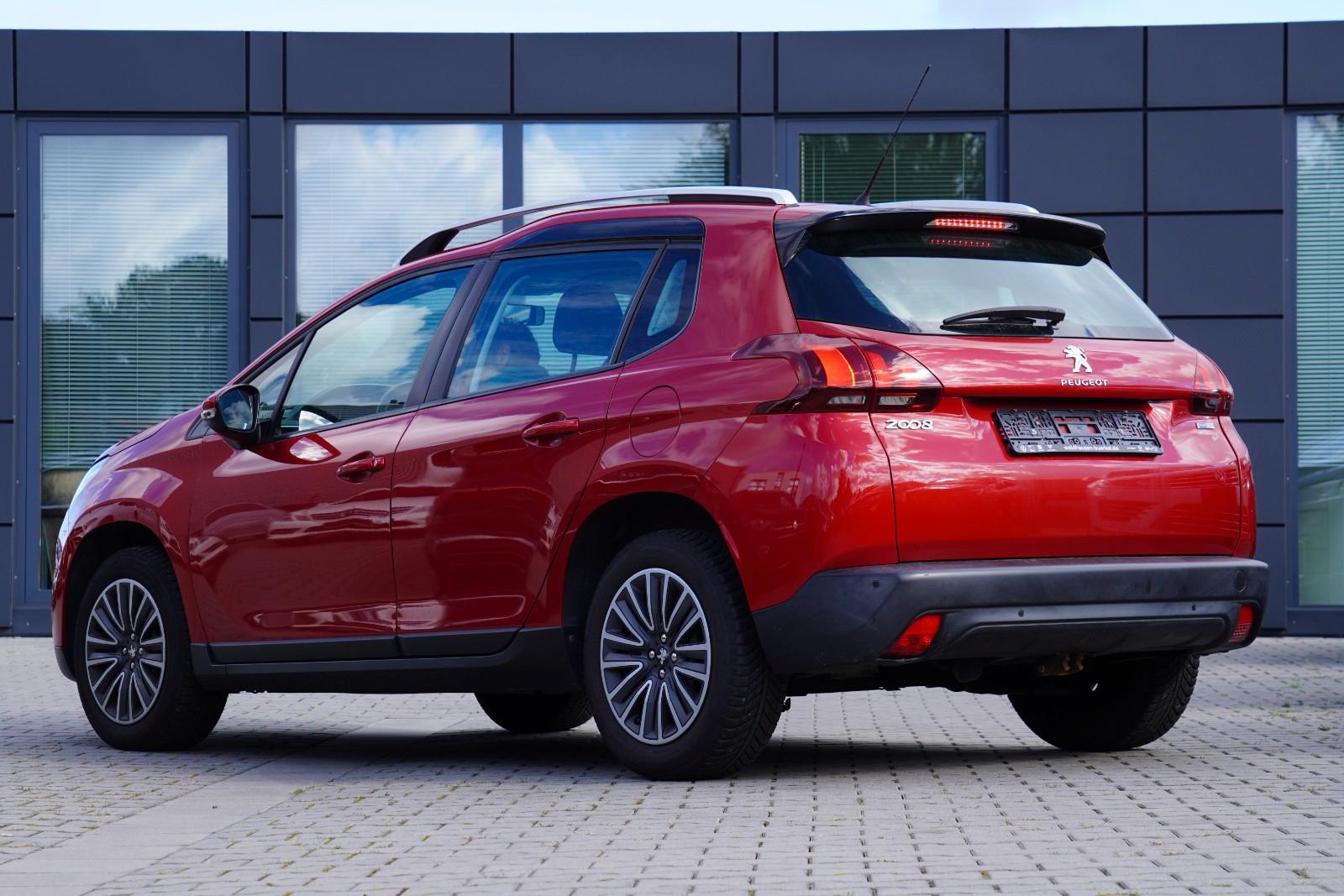 Peugeot 2008 Active MIT 3 JAHREN GARANTIE !!!