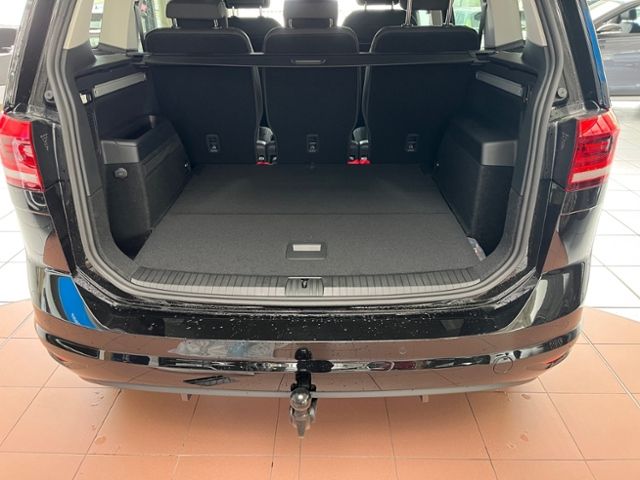 Fahrzeugabbildung Volkswagen Touran 1.5 TSI DSG HIGHLINE AHK BLACK STYLE FSH
