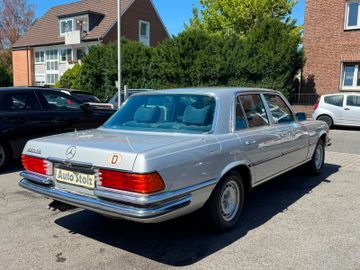 Mercedes 450 - 4