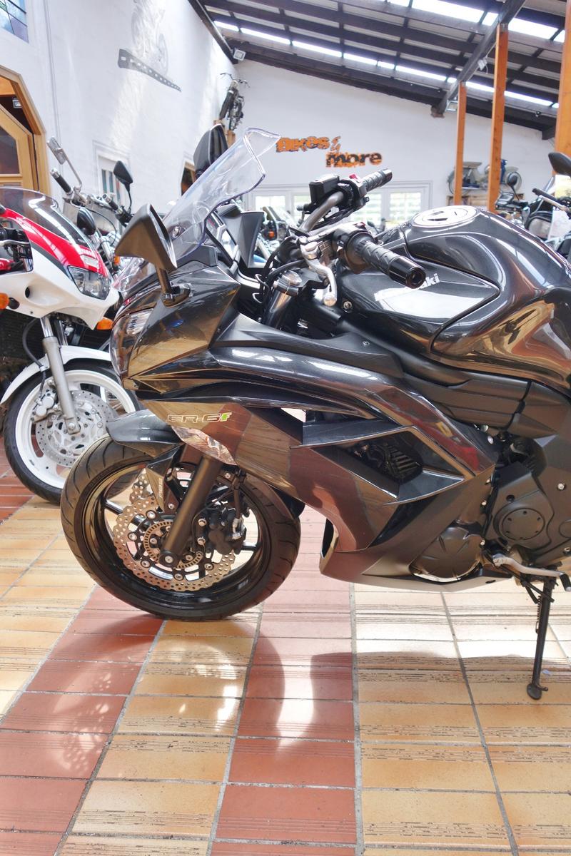 Kawasaki ER 6 F ABS+Black Edition+1.Hd+4350KM+A2 möglich