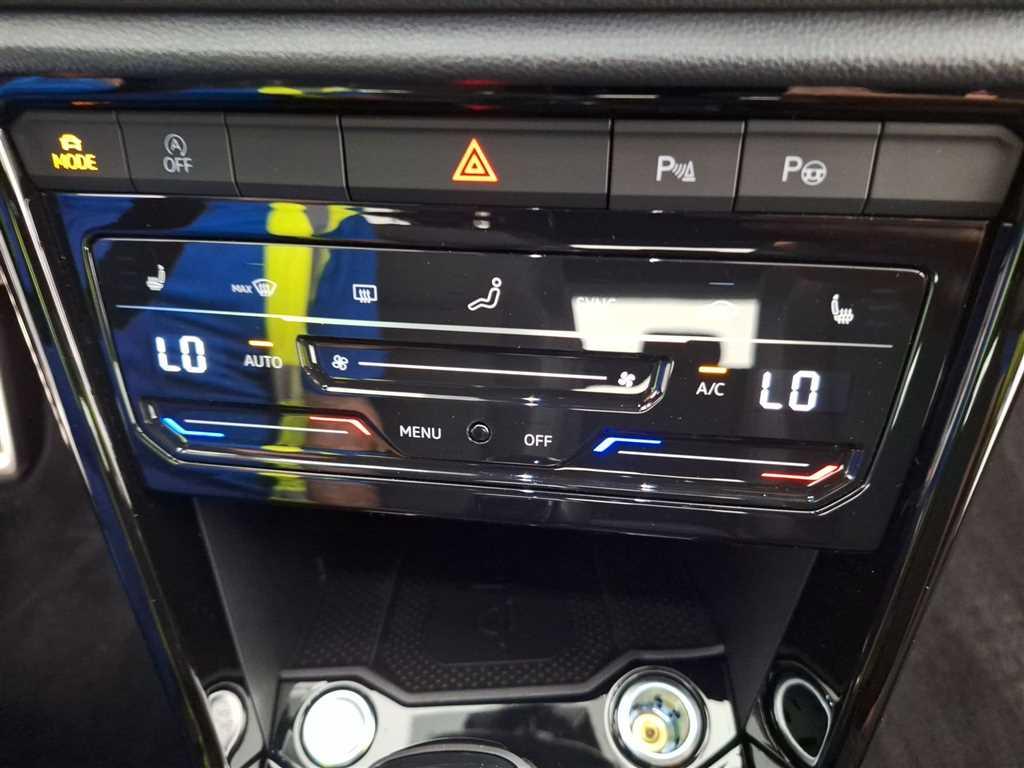 Volkswagen T-Roc R-Line 1.5 TSI DSG Business-Paket