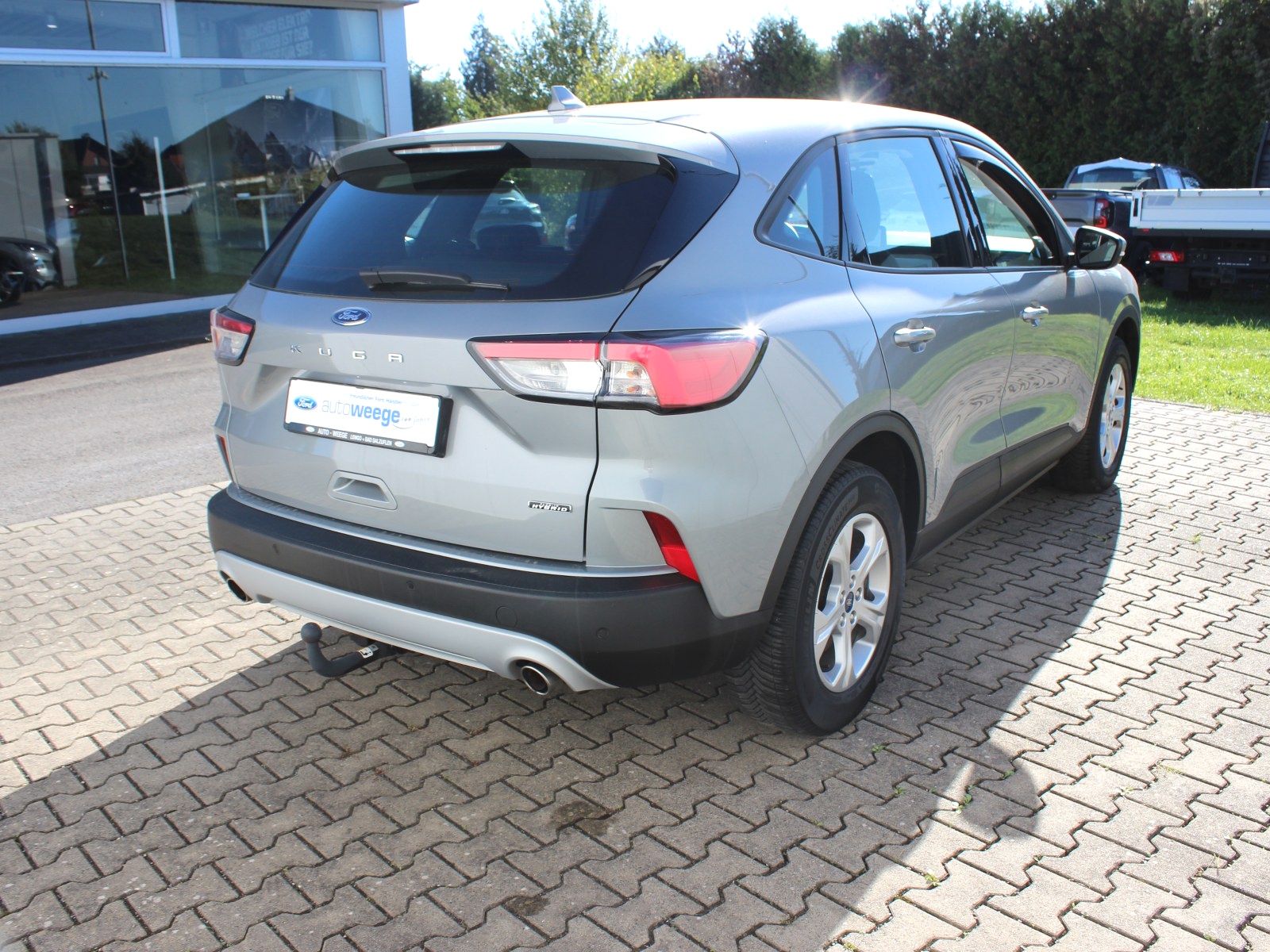 Fahrzeugabbildung Ford Kuga Plug-In Hybrid Cool & Connect 2,5 Duratec