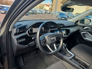 Audi Q3 - 11