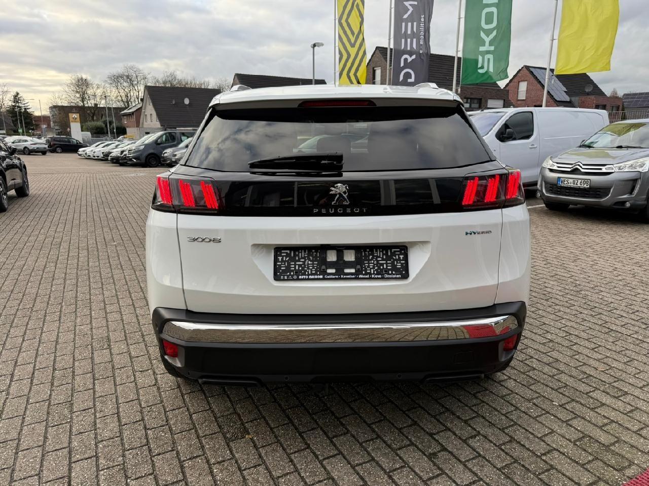 Peugeot 3008 Hybrid 225 Allure Pack