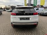 Peugeot 3008 Hybrid 225 Allure Pack - Peugeot 3008 mit Hybrid-Antrieb