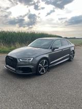 Audi RS3 8V*2 Hand* Pano* S-Sitze* Sport-AGA - Audi RS3 8PA