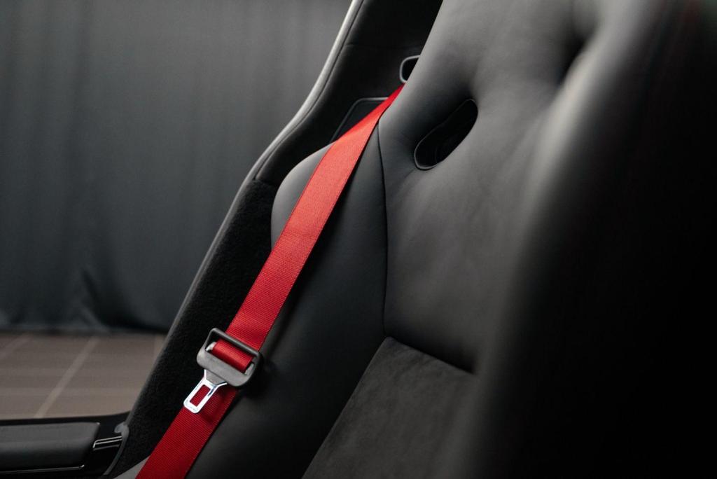 Mercedes-Benz SLS AMG