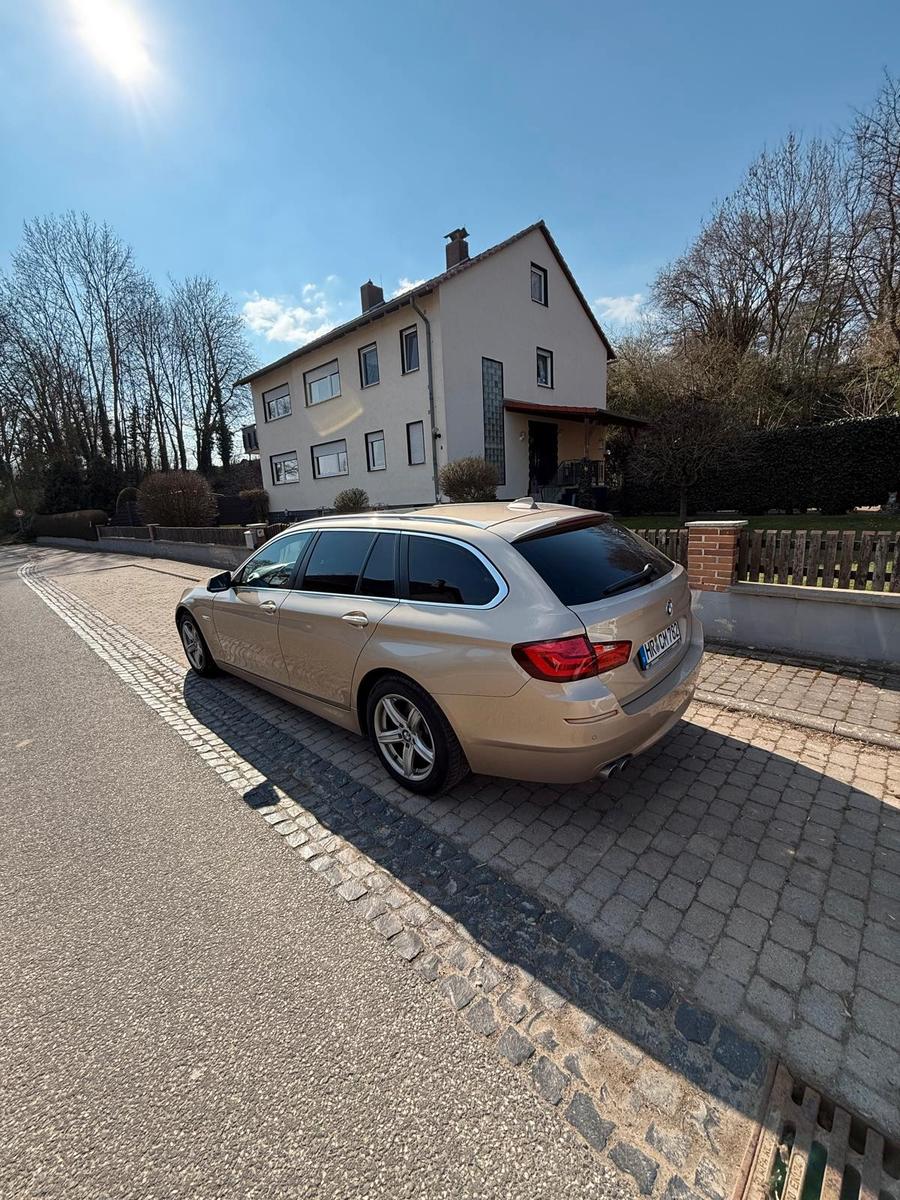 BMW 530d xDrive Touring -