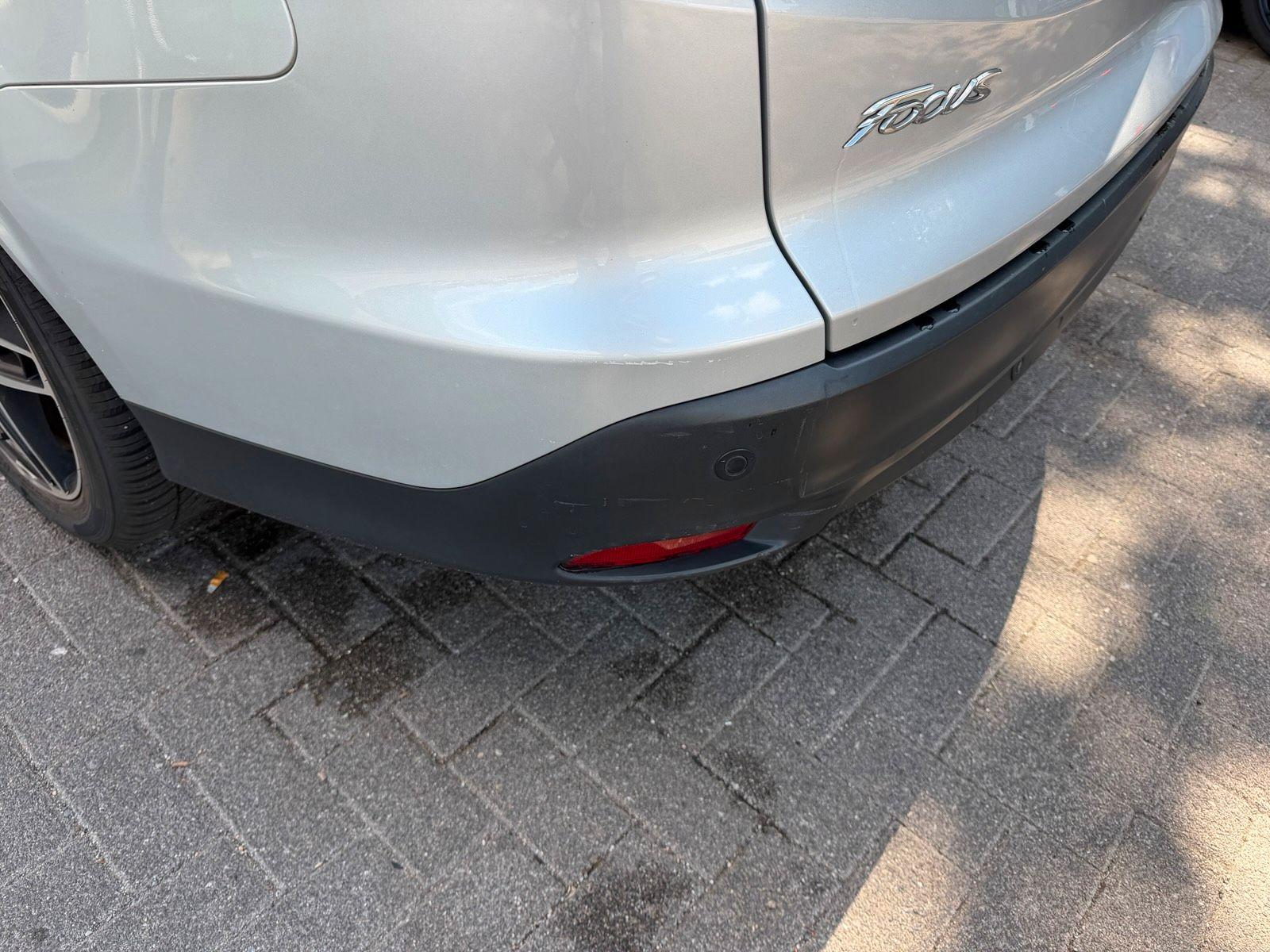 Ford Focus 2015 — photo 11