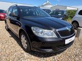 Skoda Octavia 1.4 TSI Combi *Skoda scheckheftgepflegt* - Skoda Octavia aus 2011: Kombi