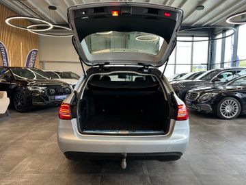 Mercedes-Benz C 220 *Keyless*Memory*PDC*ACC*AHK*SpurHT*NAVI*