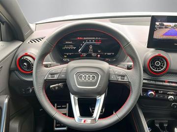 2025 AUDI SQ2 — фото 6