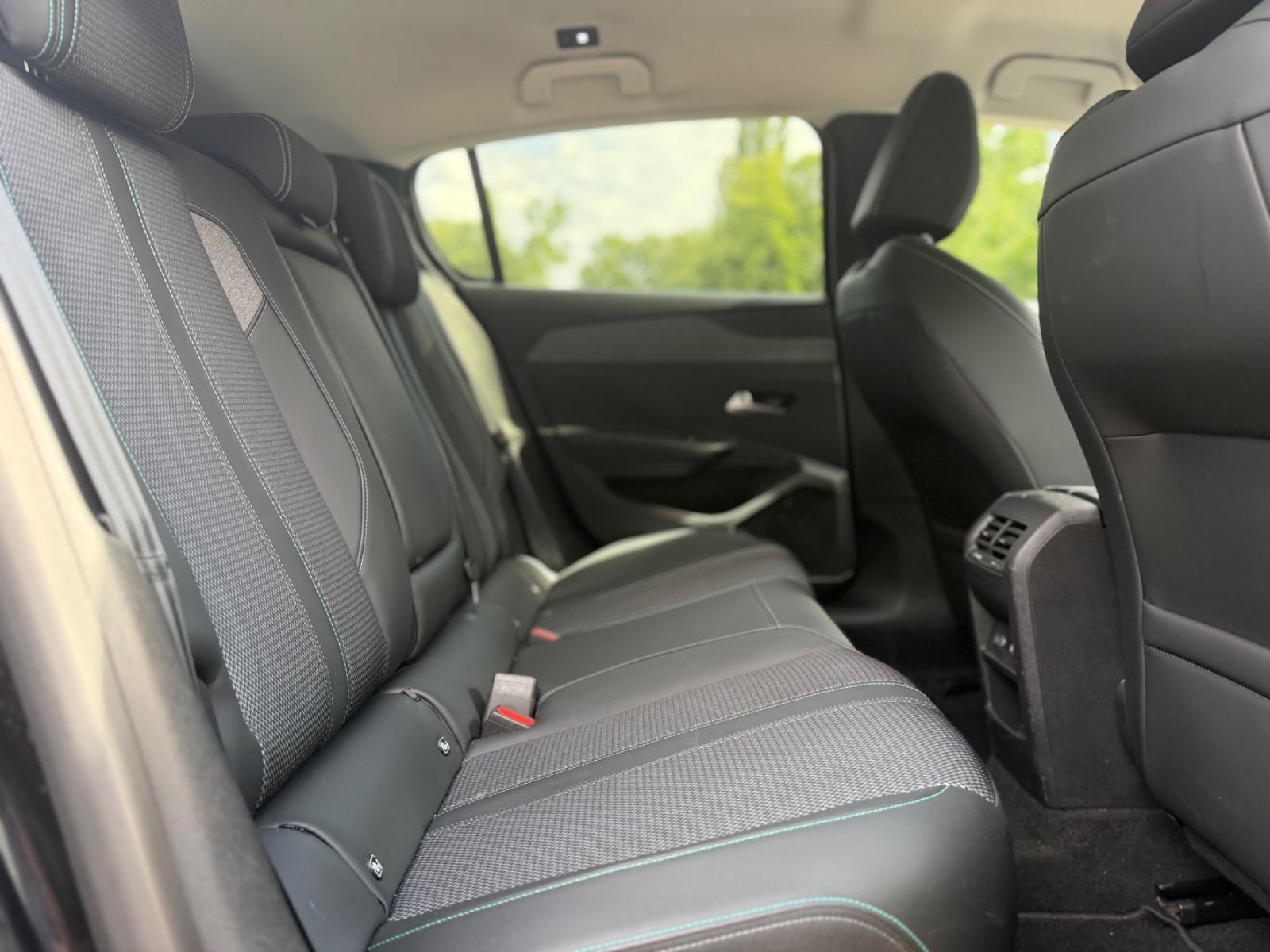 Peugeot 308 Allure Pack R.Kamera/Spur/Navi/Apple-Carplay