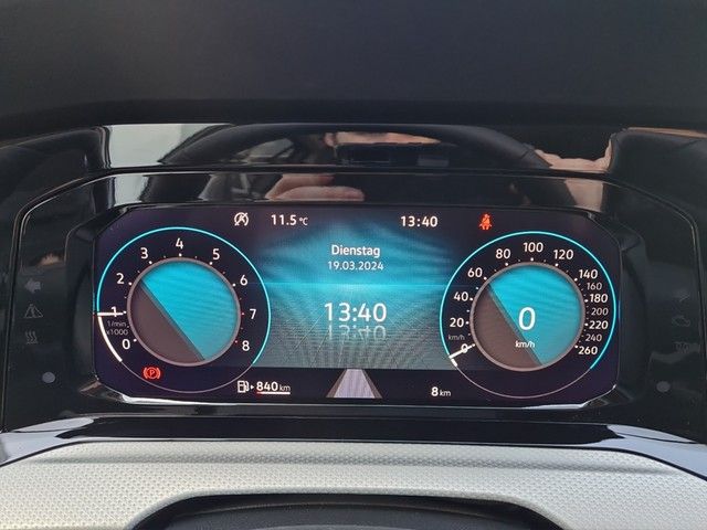 Fahrzeugabbildung Volkswagen Golf VIII TSI Move Kamera Navi LED VC