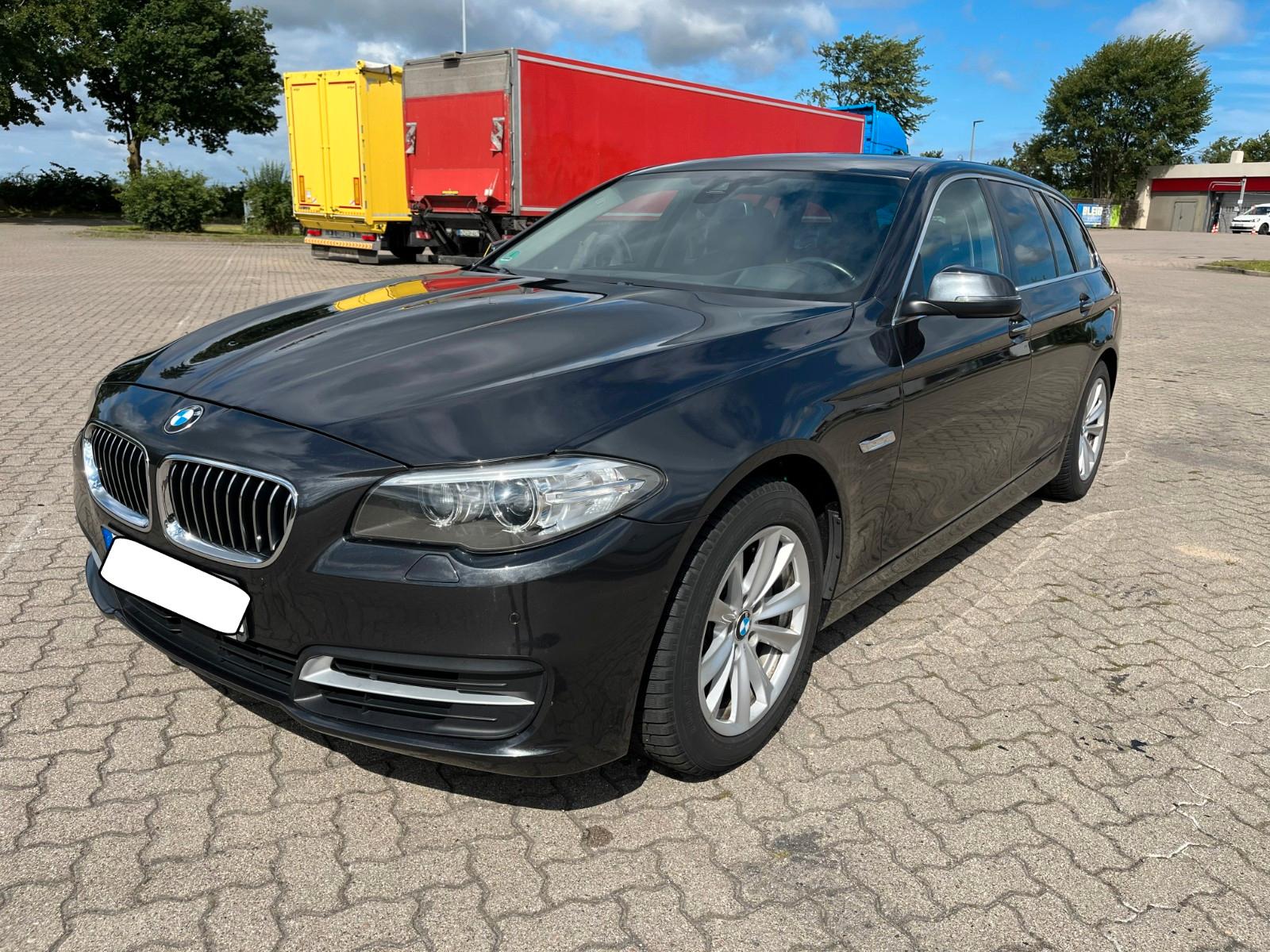 BMW 530d xDrive Touring | HUD | ACC | 360° | STH