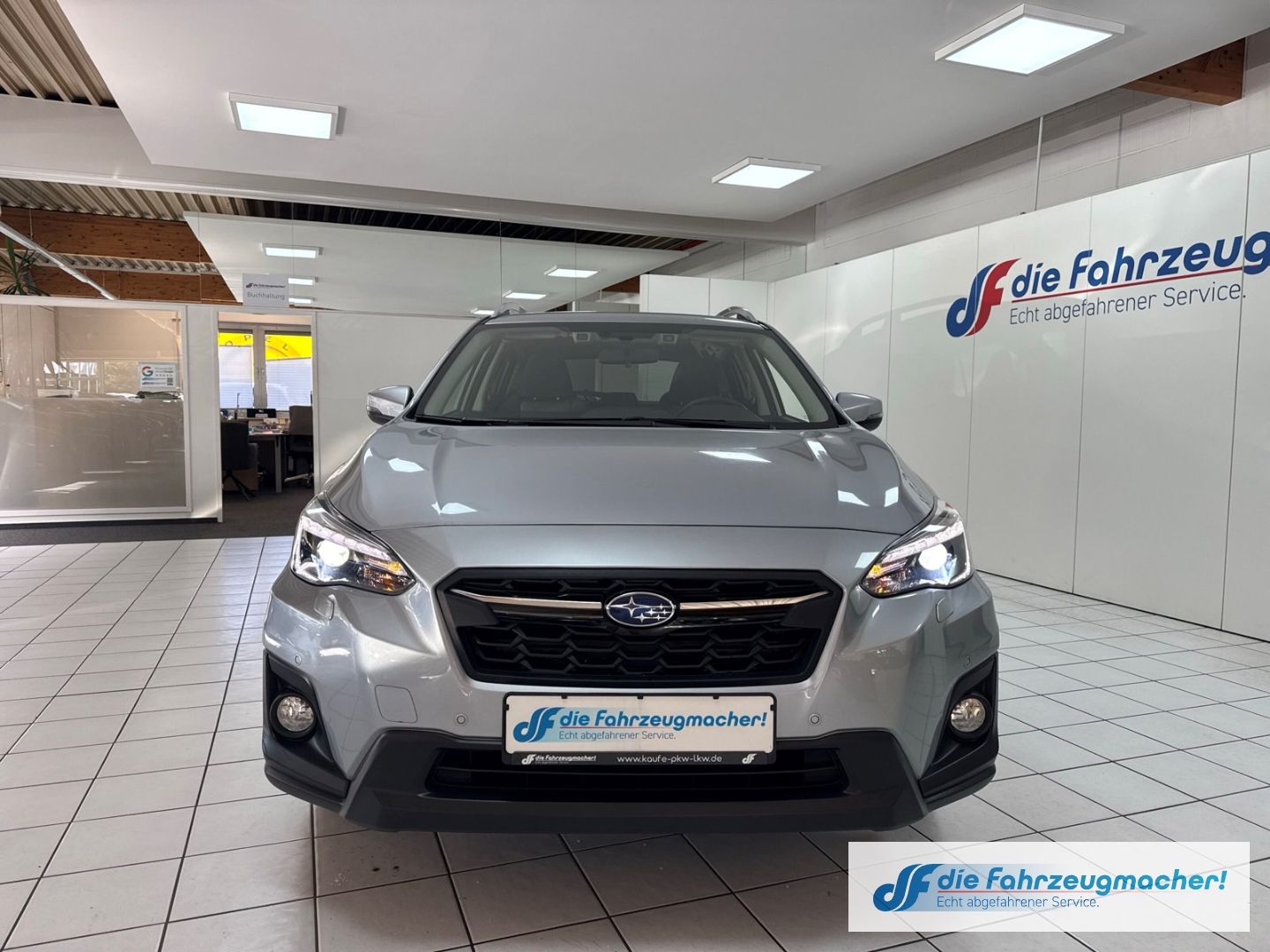 Fahrzeugabbildung Subaru XV Comfort 2.0i LED Kurvenlicht Sperrdiff. ACC A