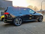 BMW X7 M50 d +VOLL+VOLL+VOLL+ - BMW X7 M50 mit Panoramadach