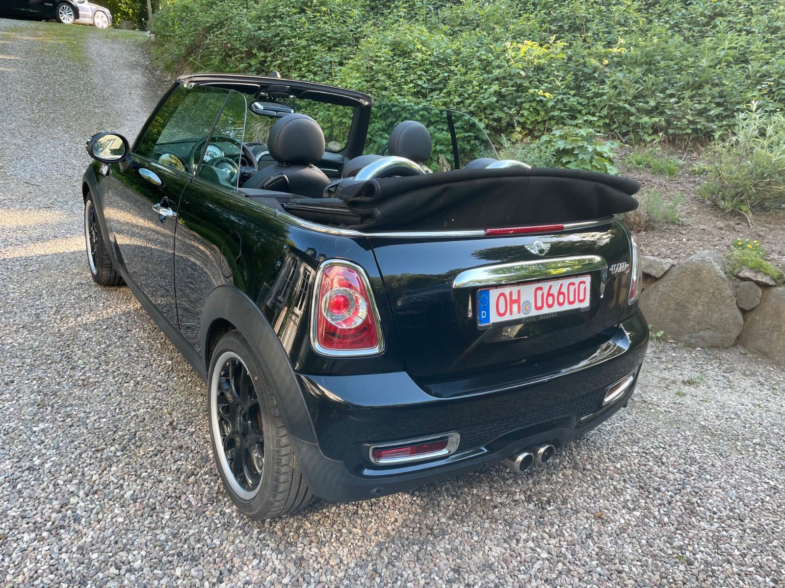 MINI Cooper S Facelift - Navi - Xenon