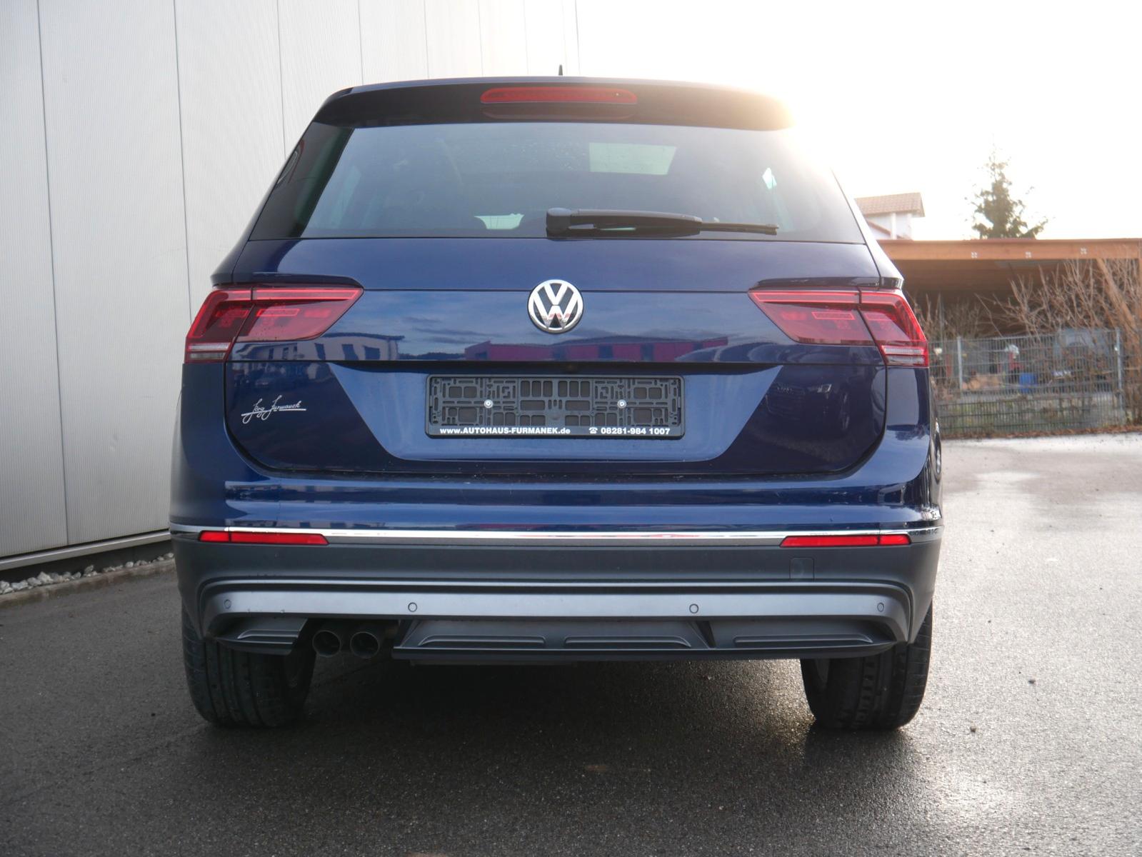 Volkswagen Tiguan 2.0 TDI 4M Highline NAVI/LED/PANO/AHK/RFK