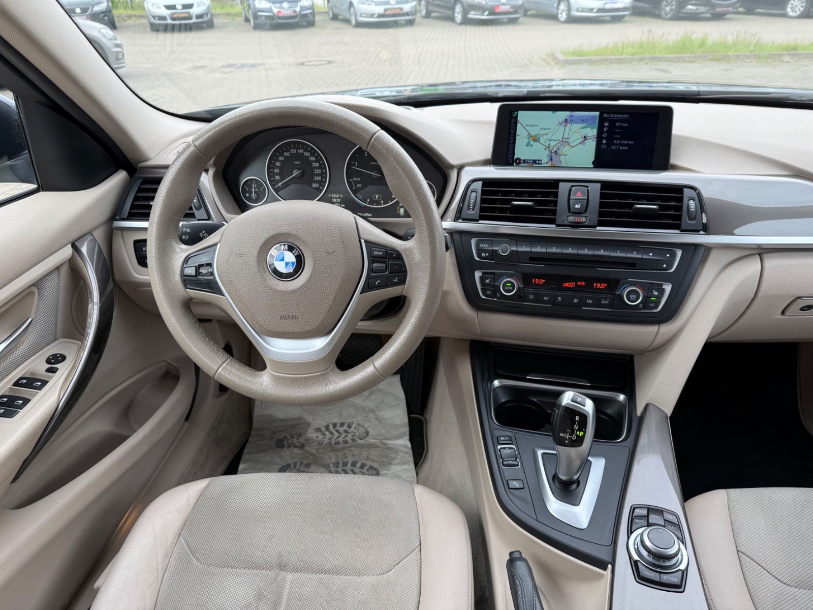 320 3 Touring 320 d xDrive*Aut.*2.HAND*NAVI*4X4*
