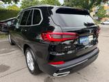 BMW X5 xDrive 25d AUT~Pano~Kam~AHK~ACC~Ambie~Head~ - gebrauchte BMW X5 aus dem Jahr 2021