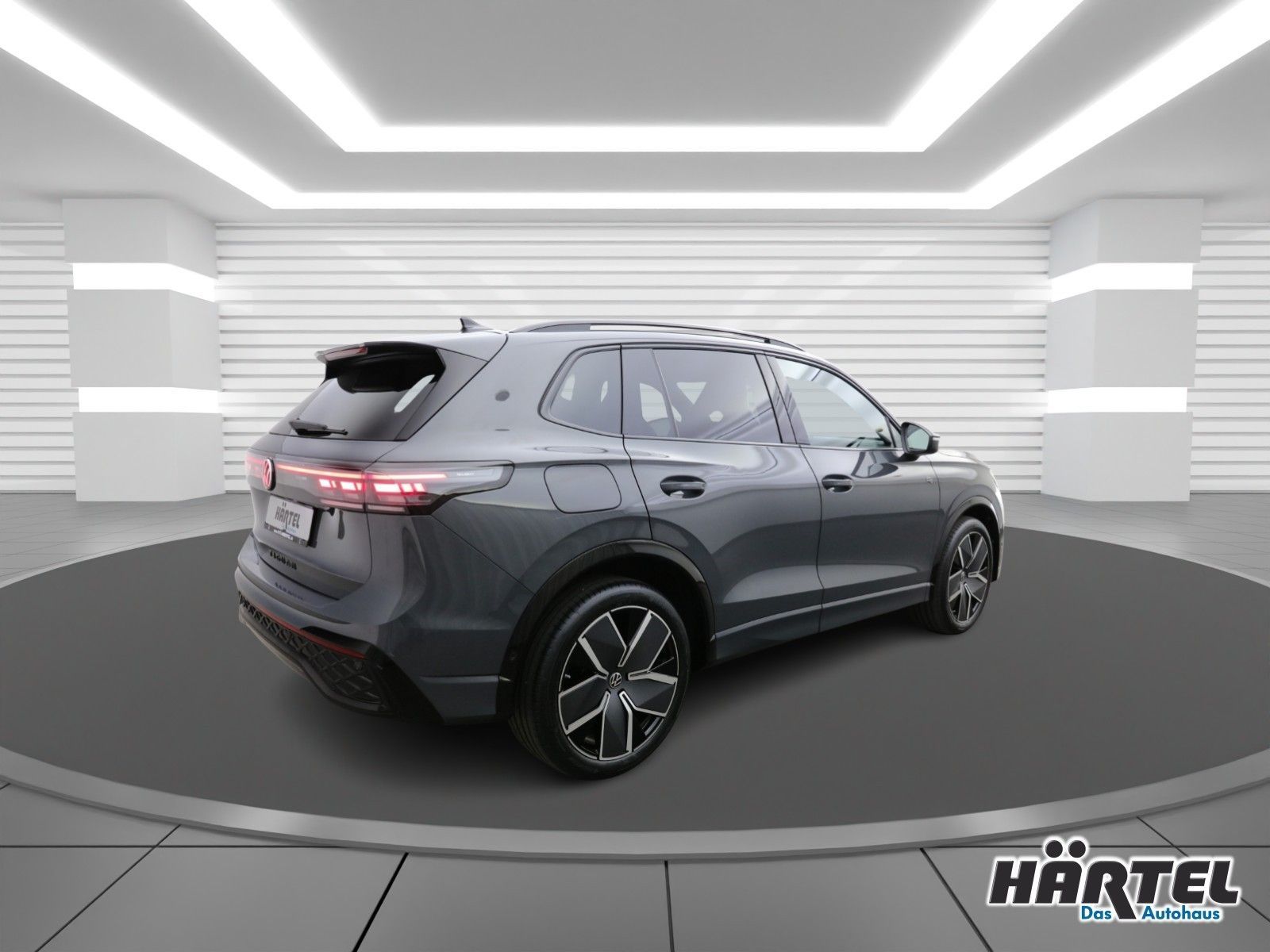 Volkswagen TIGUAN R-LINE BLACK STYLE 1.5 ETSI DSG Bluetooth imagem 3