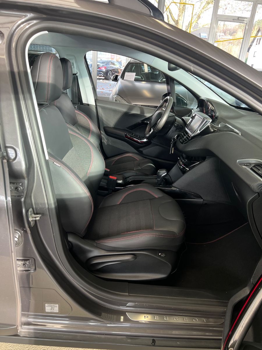 Fahrzeugabbildung Peugeot 2008 Allure GT LINE AUTOMATIK*DACHHIMMEL MIT LED