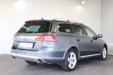Volkswagen Passat Alltrack 2.0 TDI DSG 4M STDHZG+PANO+AHK - mit Diesel-Antrieb: Grau, Sportfahrwerk, Kombi