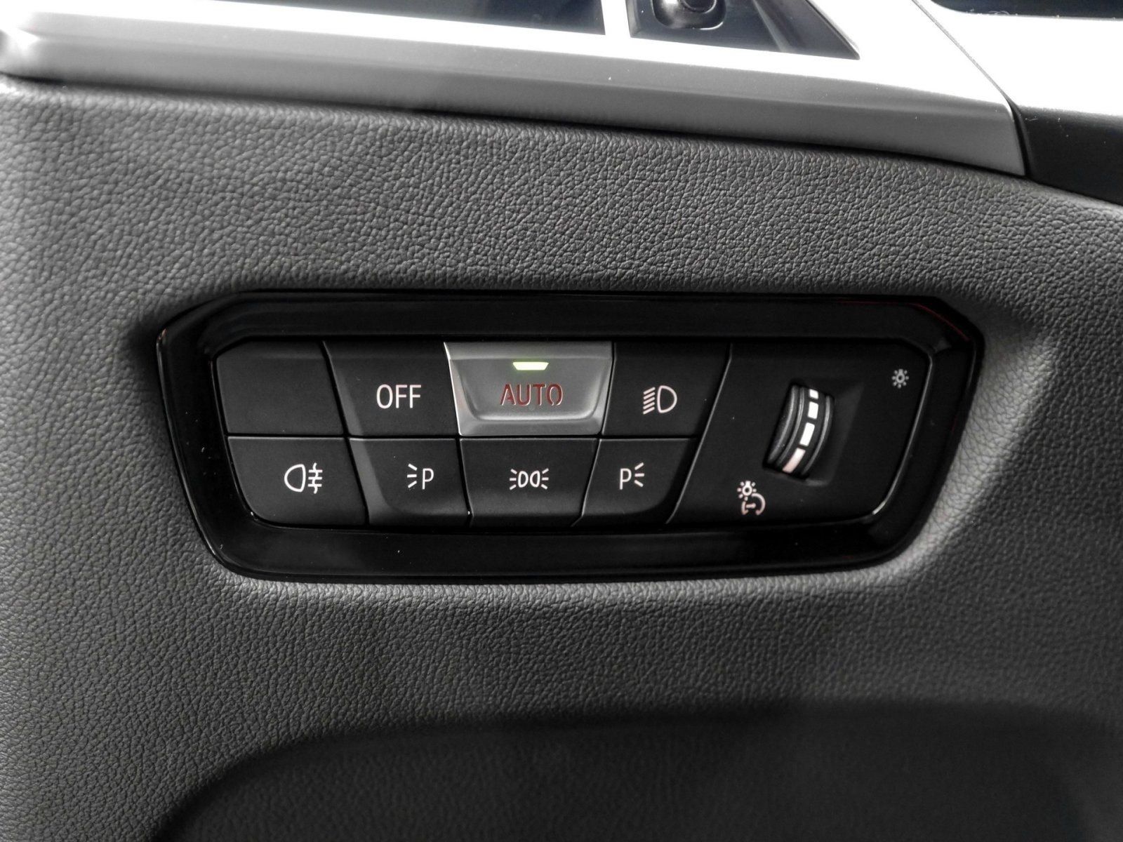BMW 220 - Bild 15