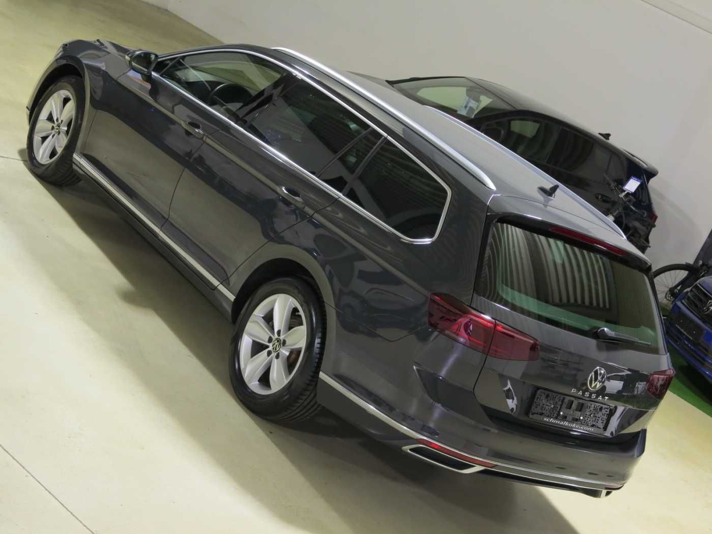 VW Passat Variant