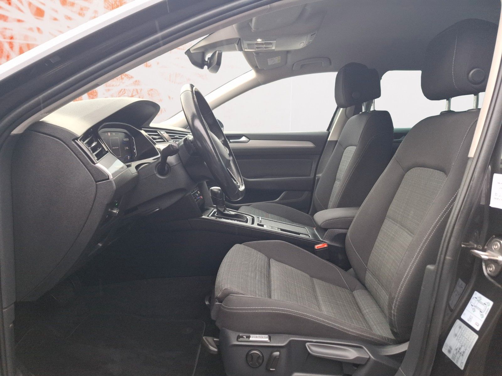 Fahrzeugabbildung Volkswagen Passat Variant Business! MASSAGE ! ACC ! AHK