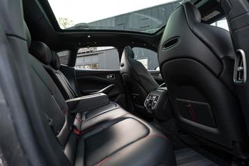 صورة 5 لـ 2020 Aston Martin DBX