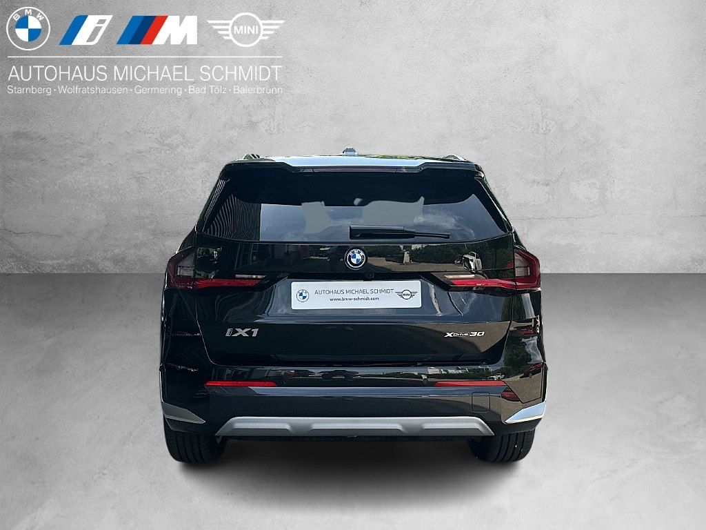 BMW iX1 - Bild 4