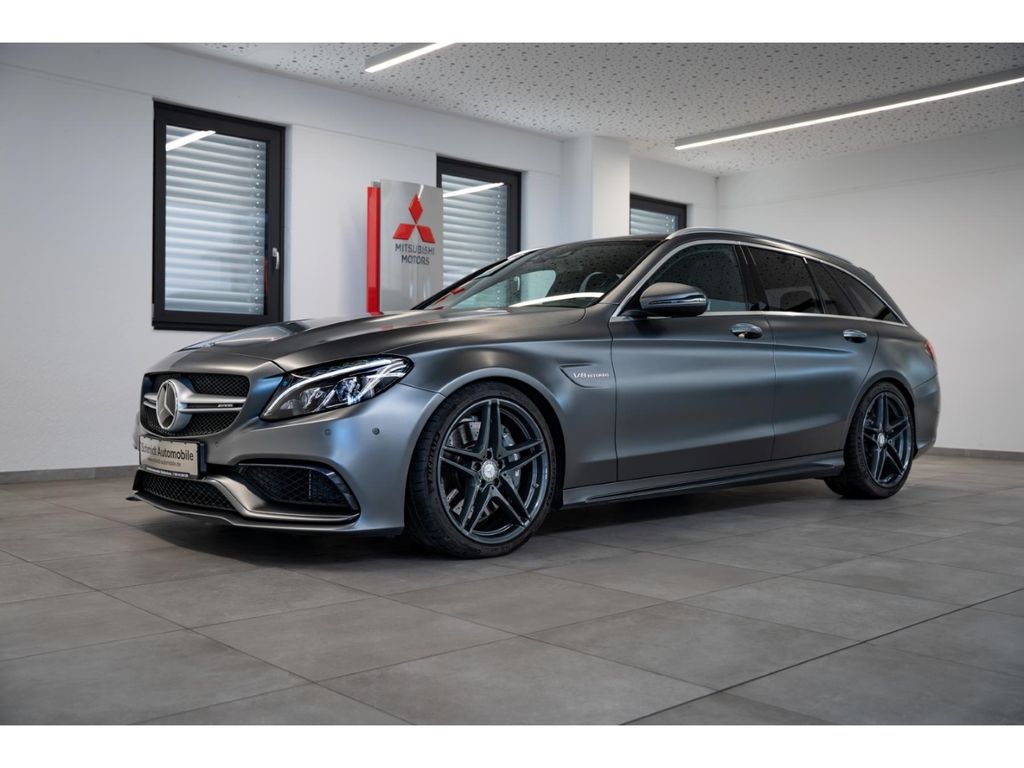 Image of Mercedes-Benz C 63 AMG
