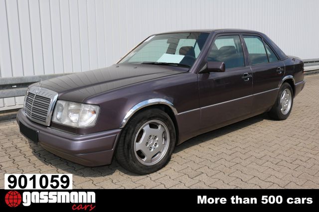 Mercedes-Benz 300 D Limousine, W124 -  ca. 19.500 km