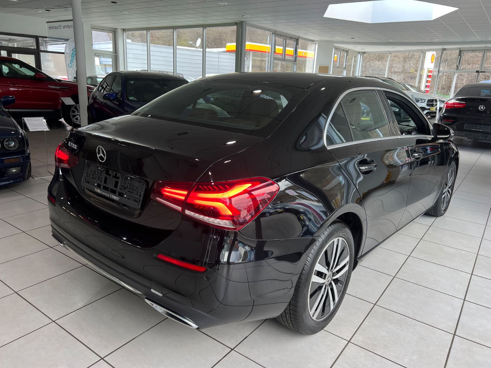 Fahrzeugabbildung Mercedes-Benz A 200 Lim. *AMBIENTE*LEDER-BRAUN* Exclusive *