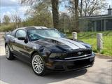 Ford Mustang 3.7 V6 Coupé Aut. Premium - Ford Mustang Gebrauchtwagen in Frankfurt