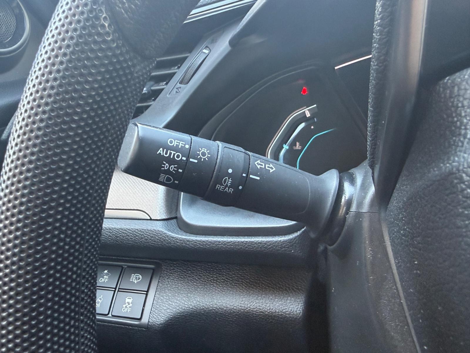 HONDA CIVIC 1.0 VTEC TURBO 129ch - RÉGULATEUR ADAPTATIF ACC - SIÈGES CHAUFFANTS - PHARES LED - 1ÈRE MAIN