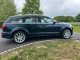 Audi Q7 V12 TDI DPF quattro tiptronic - Audi Q7: 12 V
