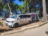 Volkswagen T5 California - weiße Volkswagen T5 California