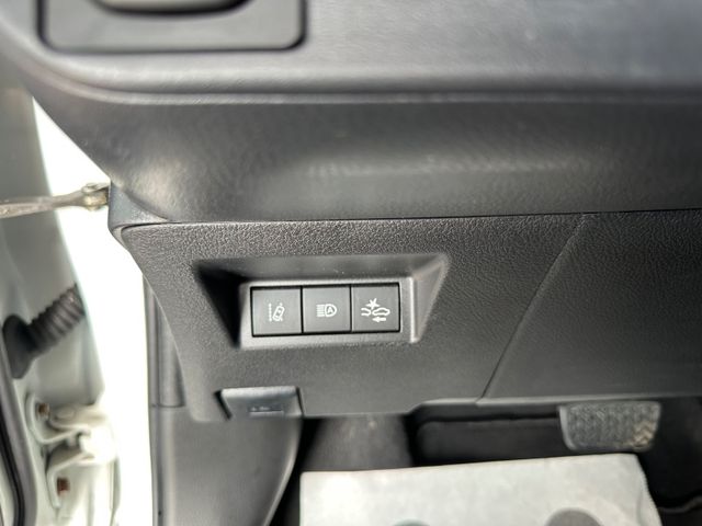 Toyota Yaris  Style Selection