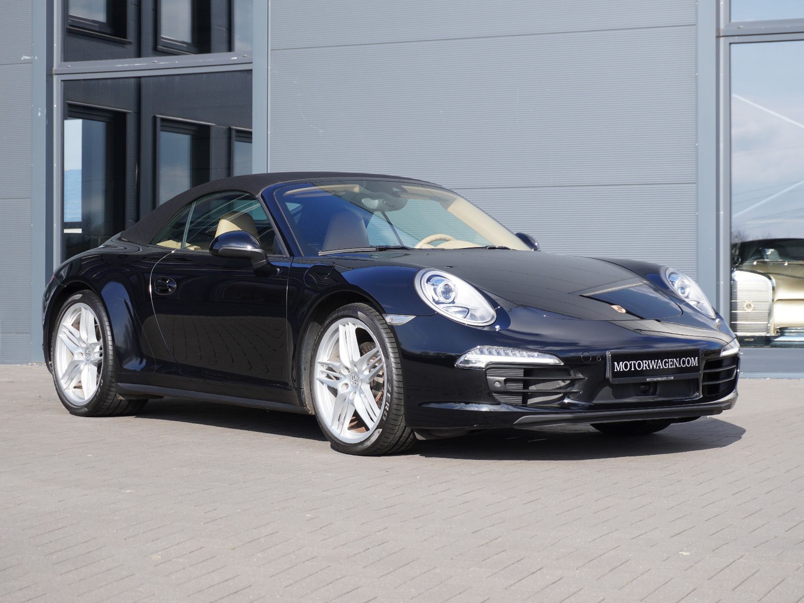 Fahrzeugabbildung Porsche 991 Carrera 4 Cabriolet