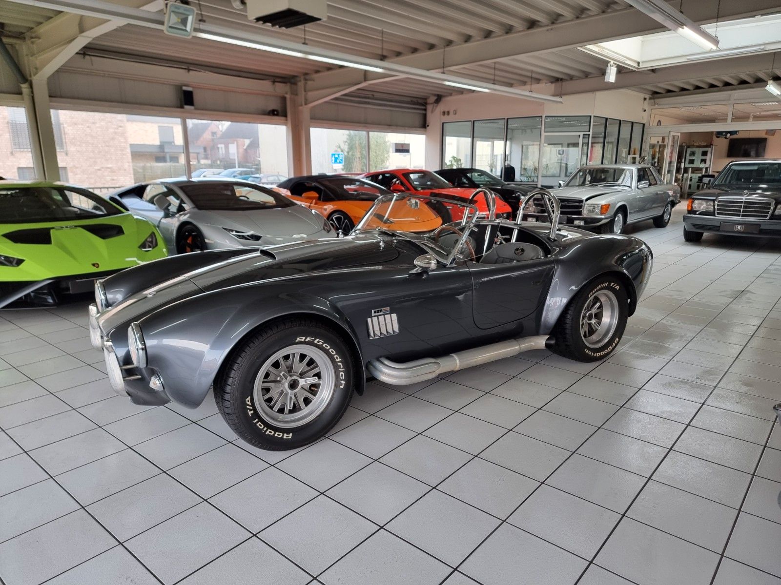 Fahrzeugabbildung Cobra Superperformance 10th Anniversary/One of 50/427!