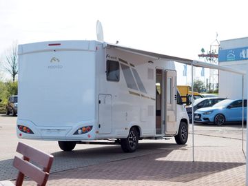 Bild 4 Mooveo TEI 70 EB 140 L-Sitzgruppe Pioneer 9"