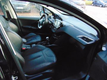 Bild 9 Peugeot 2008 Allure