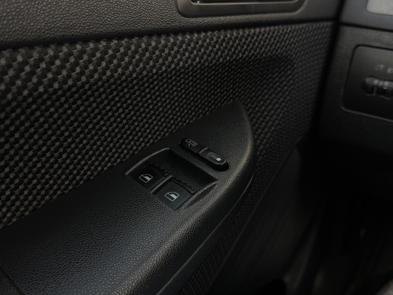 Skoda Fabia 2007 — photo 15