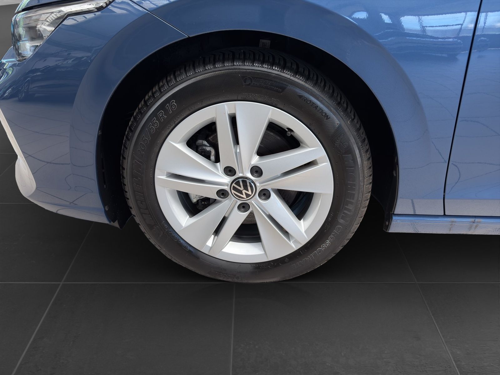Volkswagen Golf - Bild 8