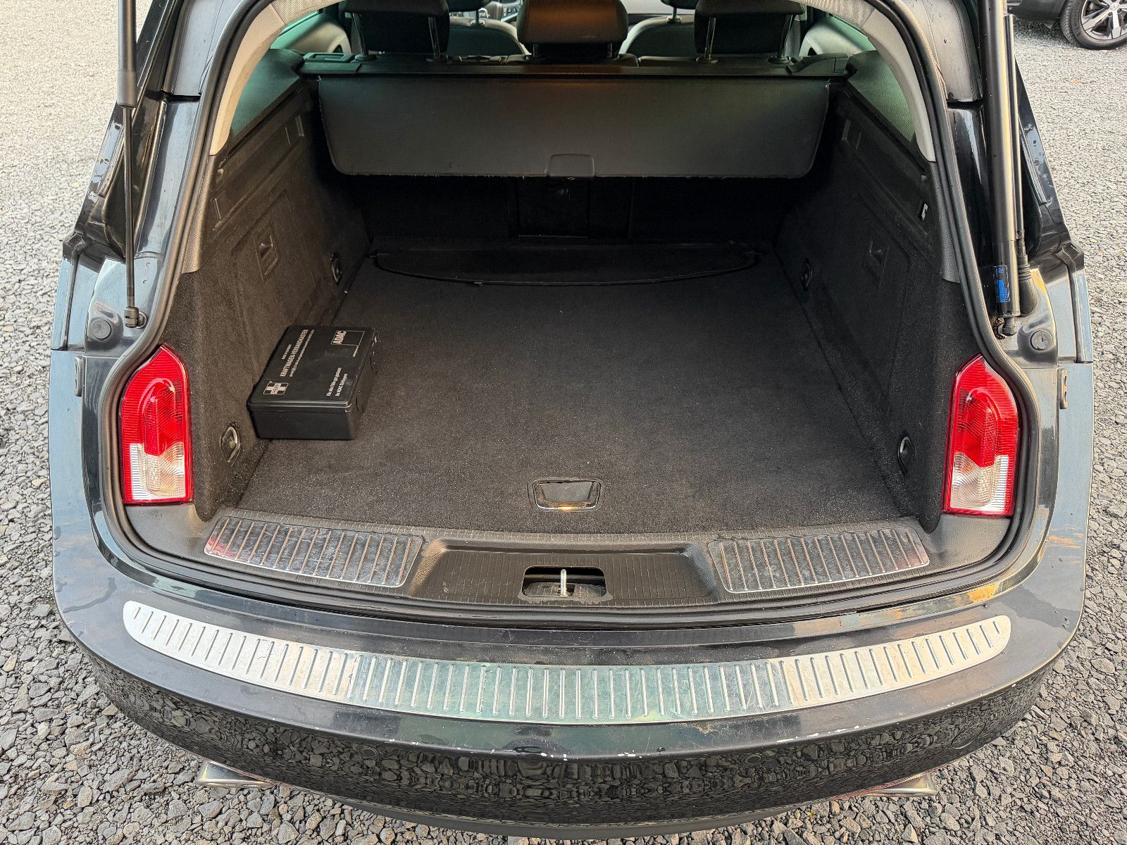 OPEL Insignia InsigniaA  Tourer  TÜV 5/2028-Scheckheftgepflegt – Foto 16
